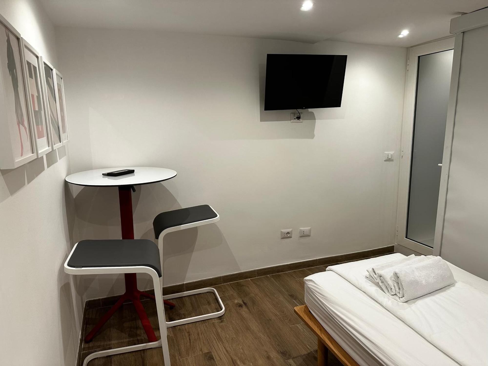 Apartment Wagner Milan Bagian luar foto